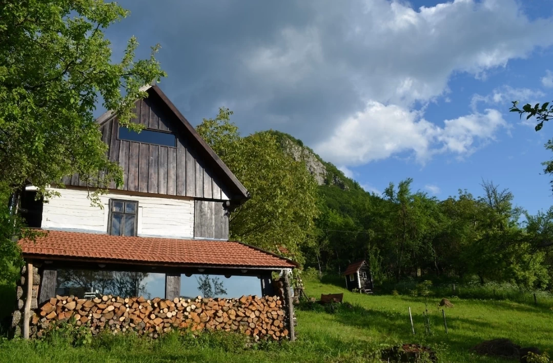 Carpathian Cottage, Apuseni