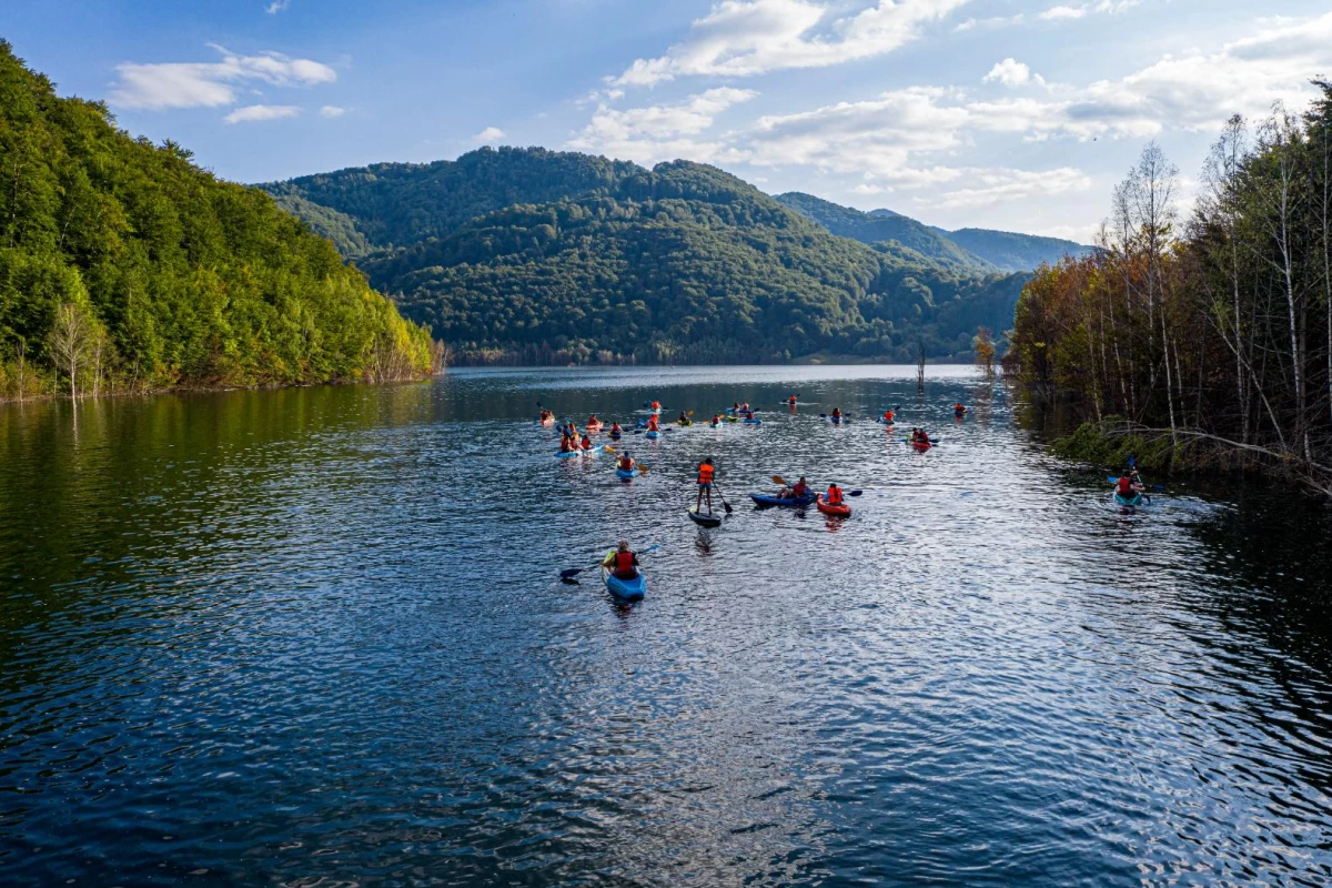 https://www.travlocals.com/uploads/0000/304/2025/07/04/1-20.webp