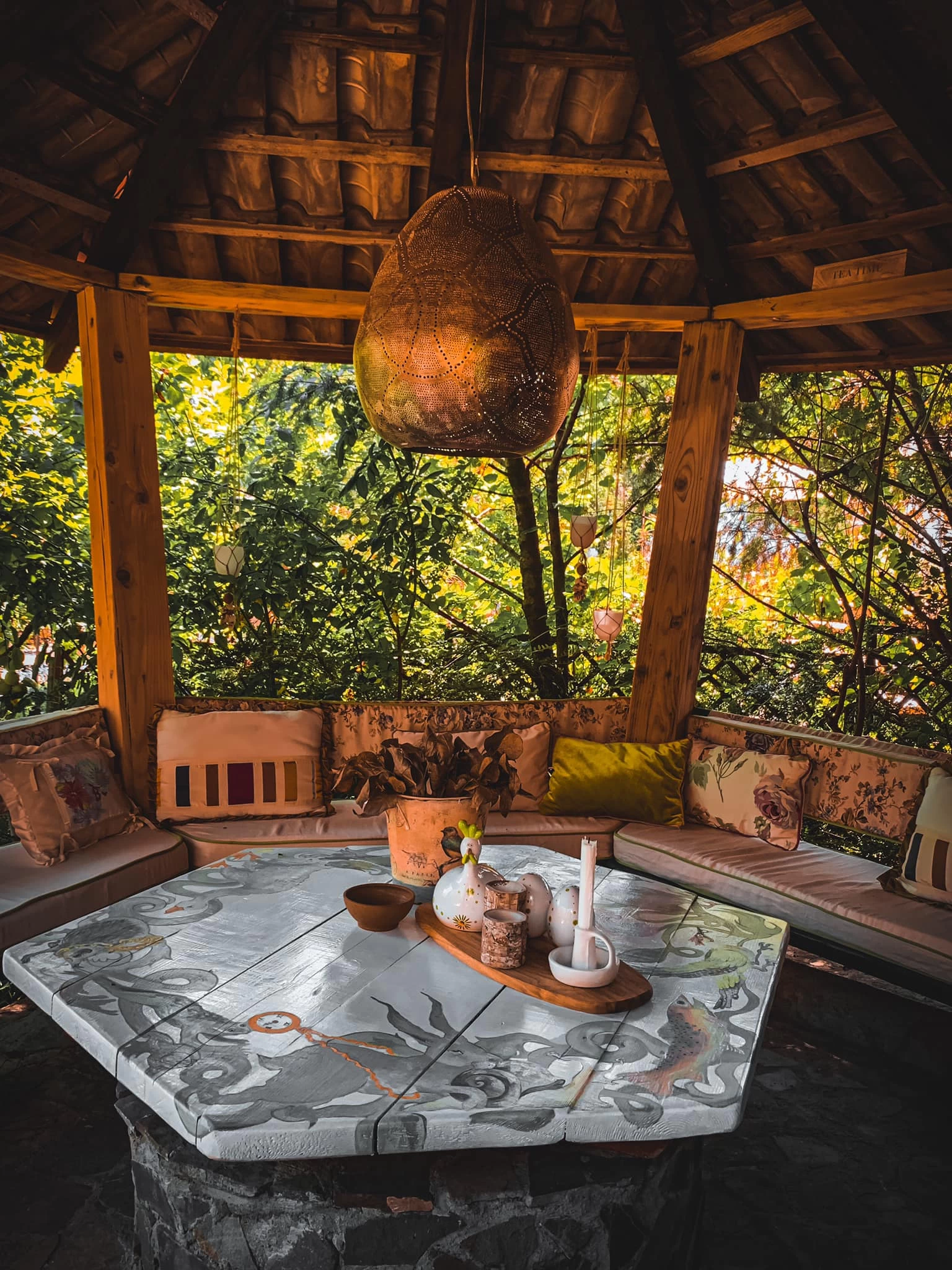 https://www.travlocals.com/uploads/0001/1072/2022/03/21/107475850-1066562233740227-2753915886833681470-n.webp