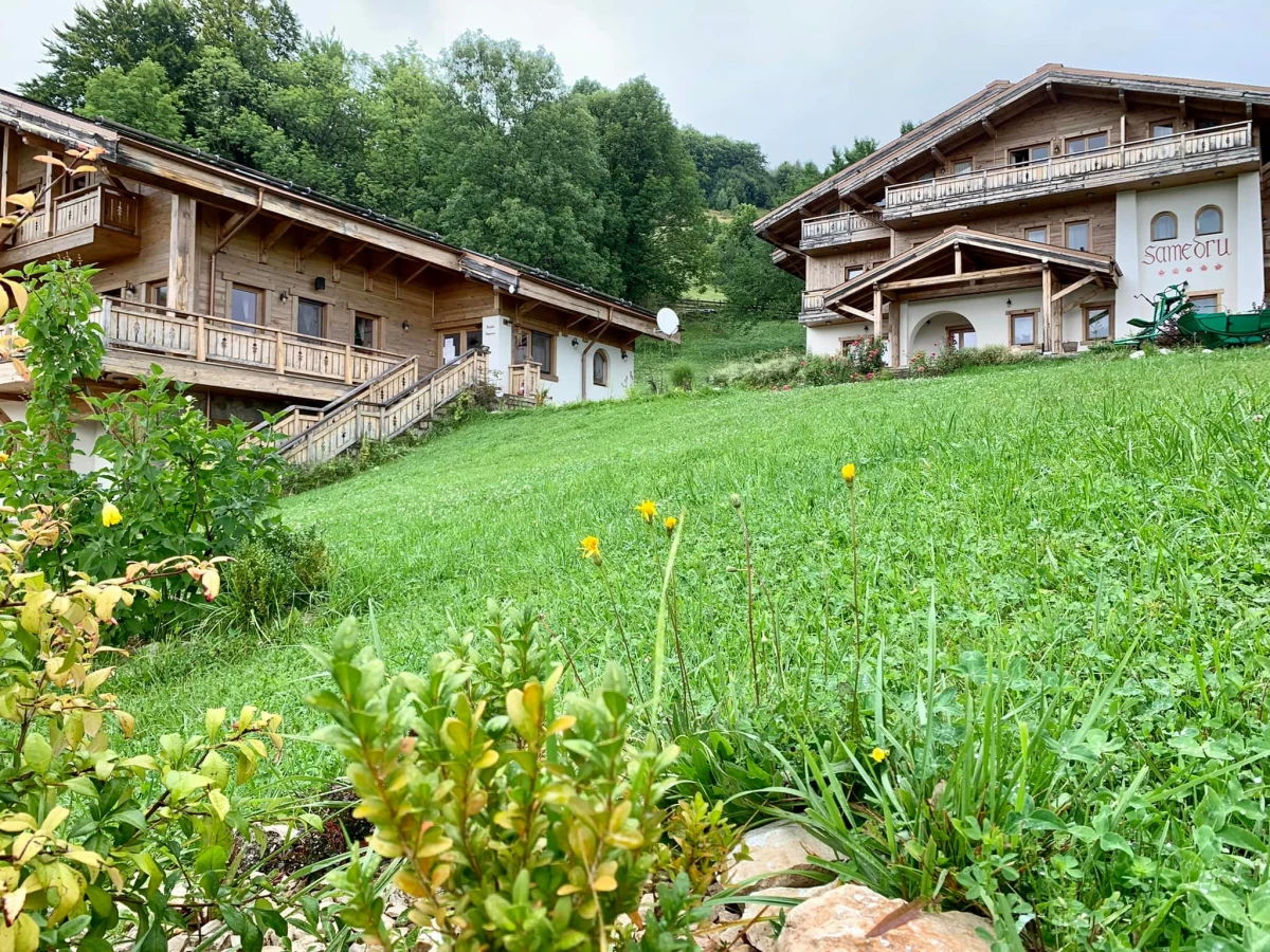https://www.travlocals.com/uploads/0003/3234/2025/05/20/491543171-1255317146600996-1232042270817884893-n.webp