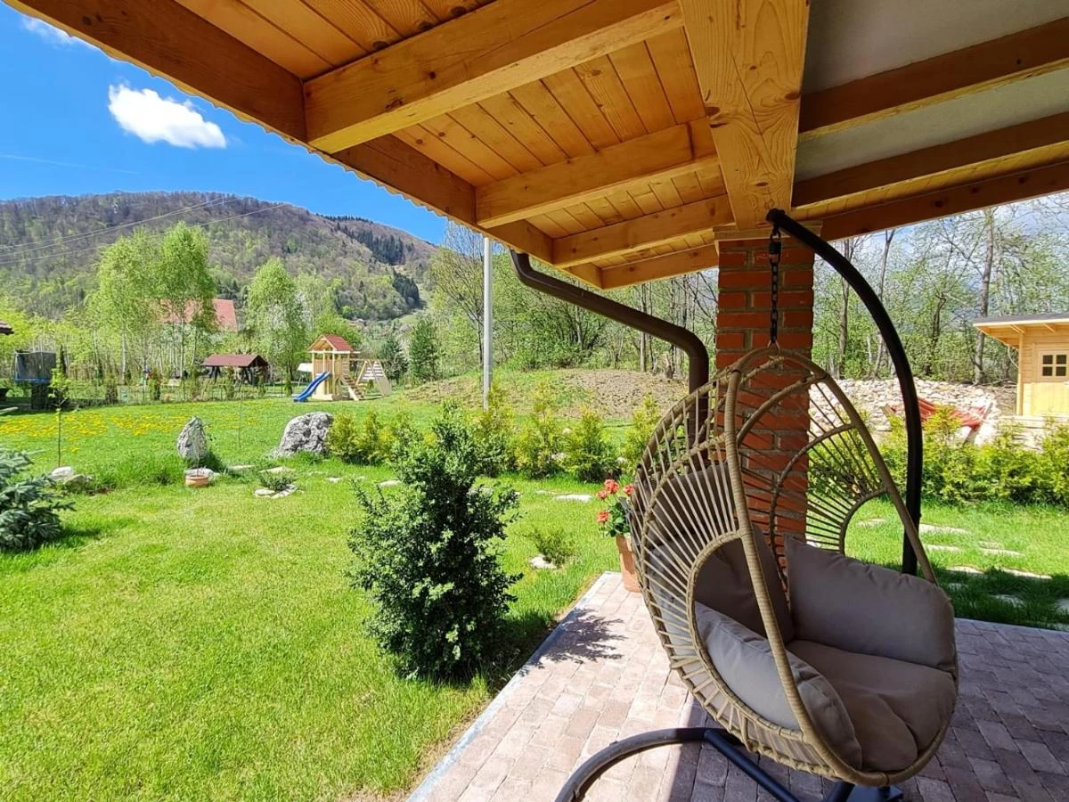 https://www.travlocals.com/uploads/0003/3548/2022/02/01/298656365.webp