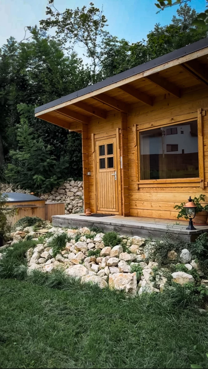 https://www.travlocals.com/uploads/0003/3548/2025/07/15/489653380-1288282373301059-1524691863896287008-n.webp