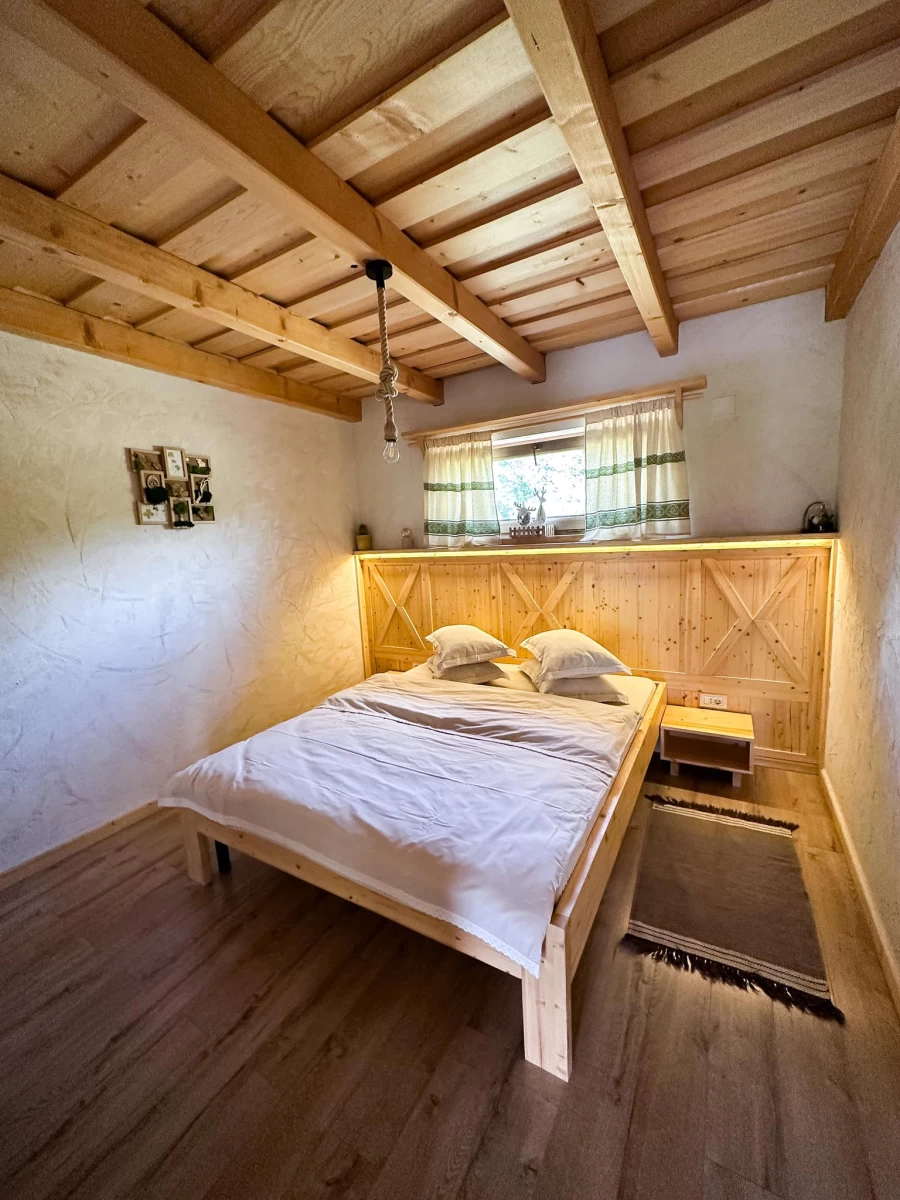 https://www.travlocals.com/uploads/0003/3548/2025/07/15/490031145-1292189359577027-3854027805303147699-n.webp