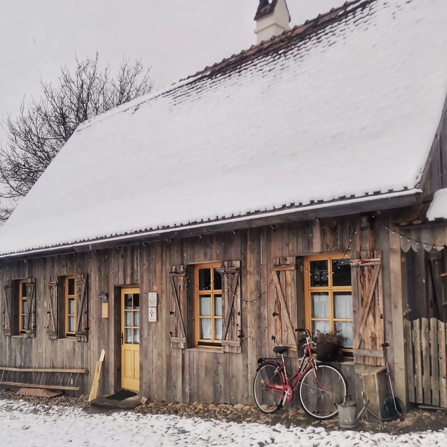 https://www.travlocals.com/uploads/0004/4573/2022/02/23/268441758-2040397486122054-7098895427932221850-n.webp