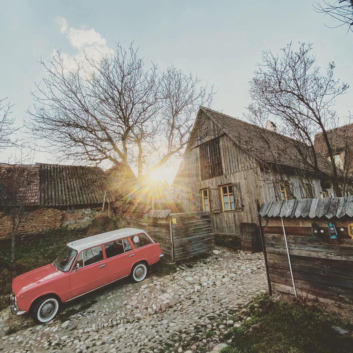 https://www.travlocals.com/uploads/0004/4573/2022/02/23/274370117-2087249631436839-872754891532080747-n.webp