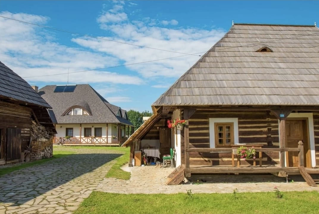 Casa Străbunicului- Casa Mică