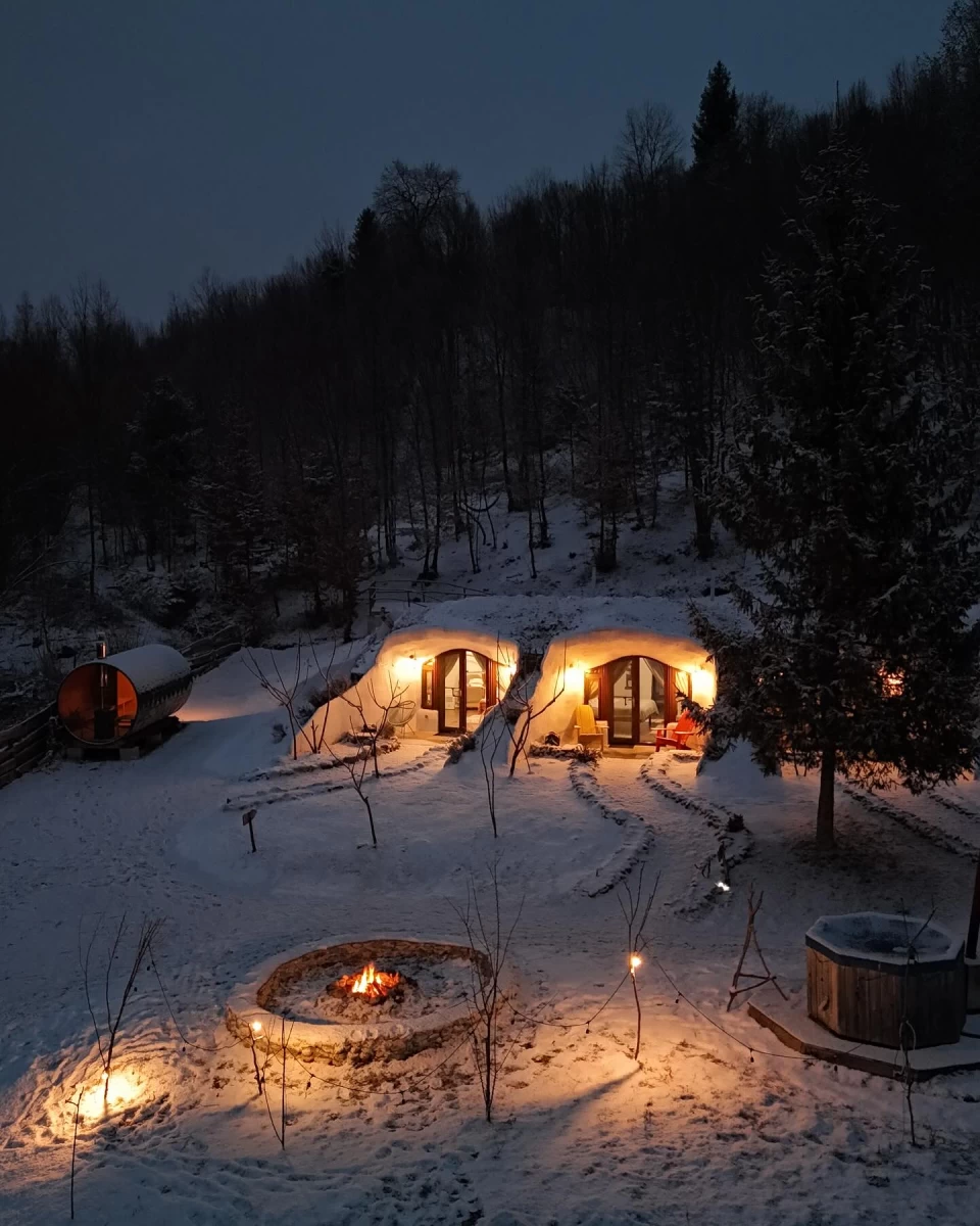 https://www.travlocals.com/uploads/0006/6118/2025/04/01/480874954-18073386718745377-7061424172834816058-n.webp