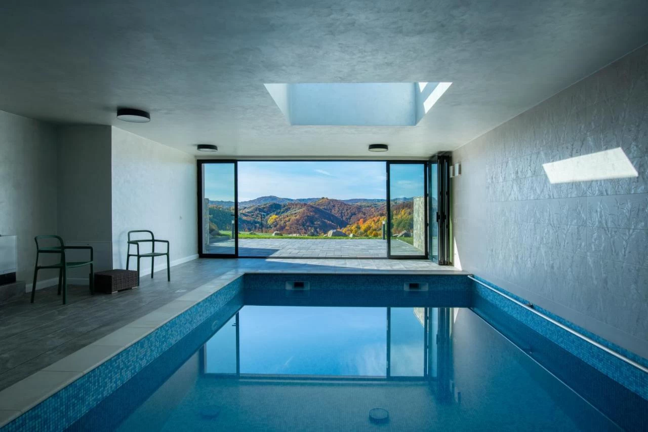 Valley View Breaza - Piscina incalzita si jacuzzi