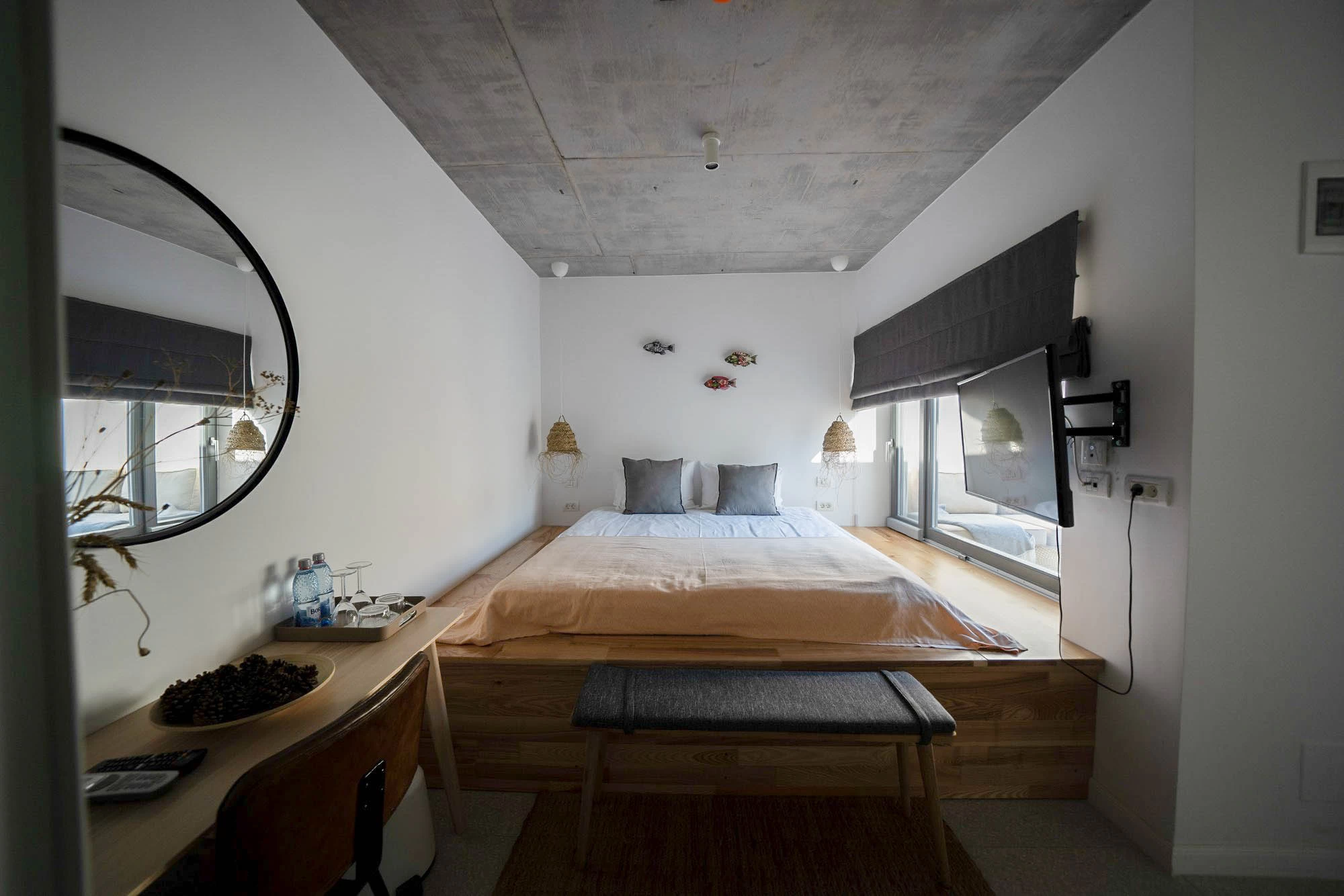 https://www.travlocals.com/uploads/0006/6191/2023/03/06/0-japanese-deluxe-suite-with-private-veranda-1.webp