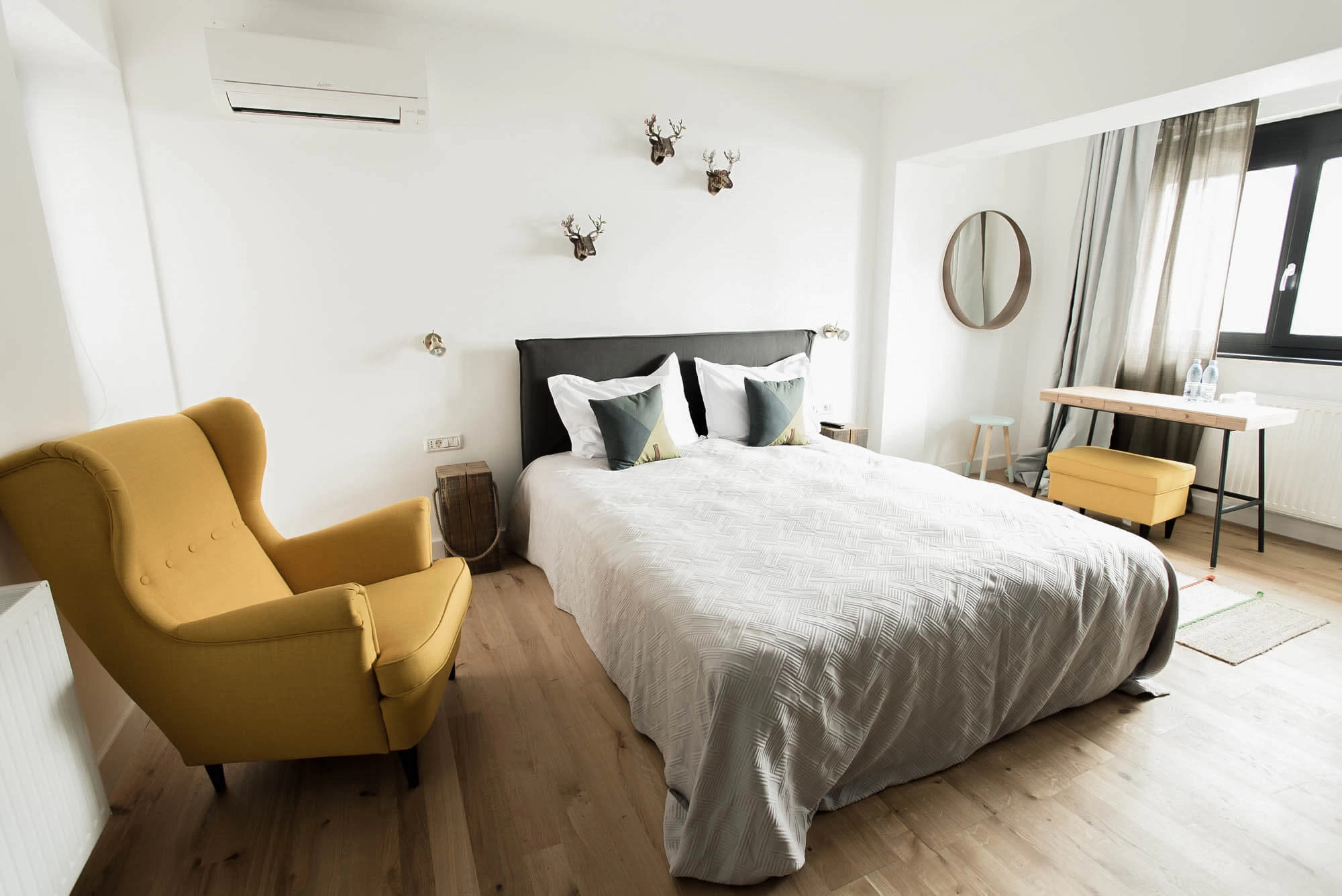 https://www.travlocals.com/uploads/0006/6191/2023/03/06/0-standard-double-room-1.webp