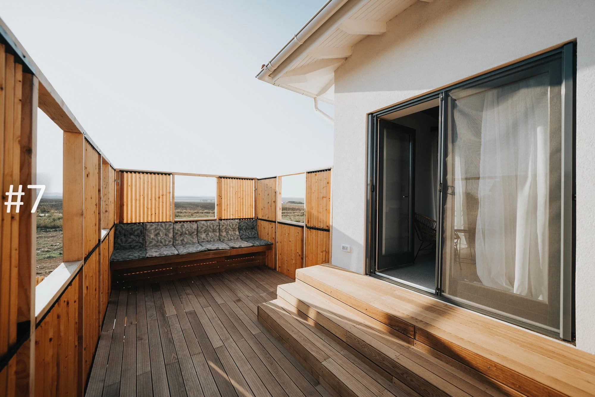https://www.travlocals.com/uploads/0006/6191/2023/03/06/7-pines-deluxe-room-with-premium-veranda-7-1.webp