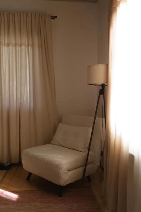 https://www.travlocals.com/uploads/0006/6755/2025/02/27/615600474.webp