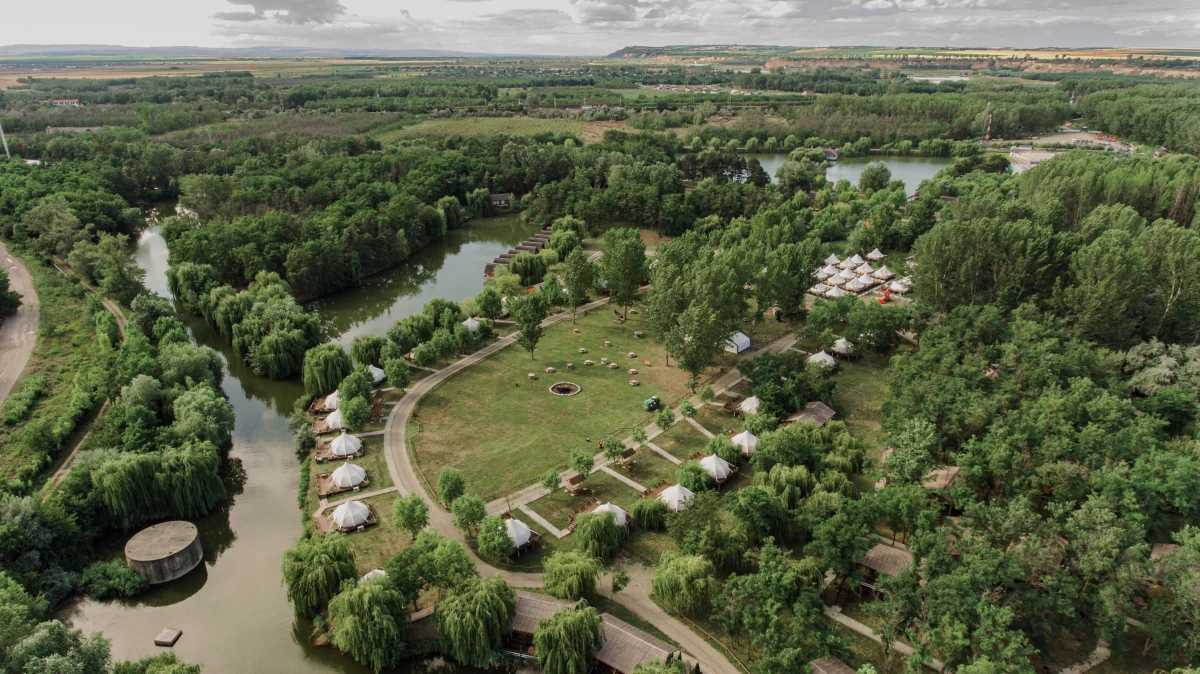Zaga Zaga: Glamping