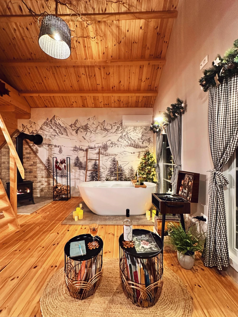 Hillside Tiny Cottage - Adult Only
