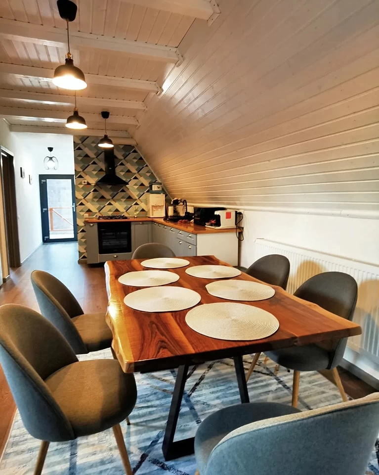 https://www.travlocals.com/uploads/0009/9451/2025/06/16/475658412-122225138258023315-5071970624850876612-n.webp