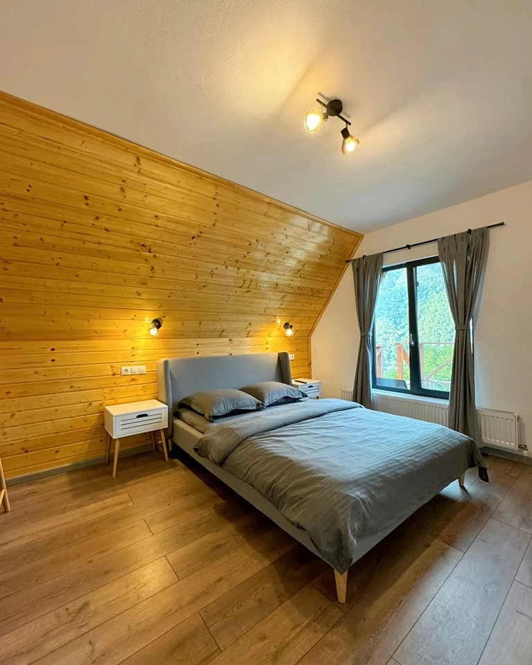 https://www.travlocals.com/uploads/0009/9451/2025/06/16/484035359-122231564882023315-8787618571376433163-n.webp