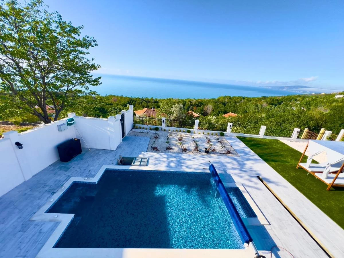 The White Pearl Boutique Villa