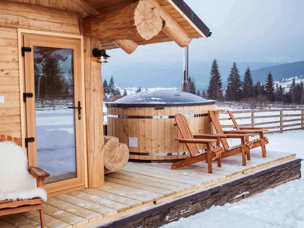 https://www.travlocals.com/uploads/0010/10089/2025/03/28/bilbor-chalet-112-converted.webp