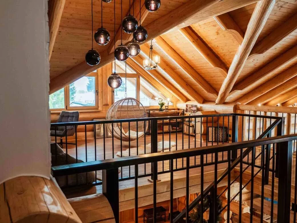 https://www.travlocals.com/uploads/0010/10089/2025/03/28/bilbor-chalet-27-converted.webp