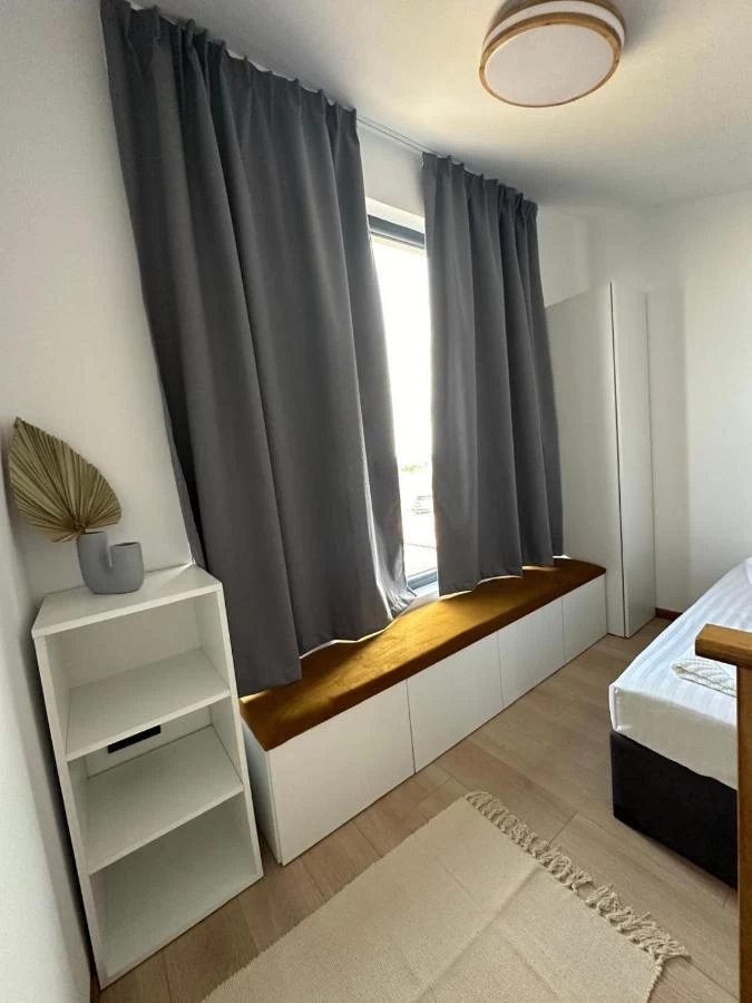 https://www.travlocals.com/uploads/0010/10104/2025/04/01/613358992.webp