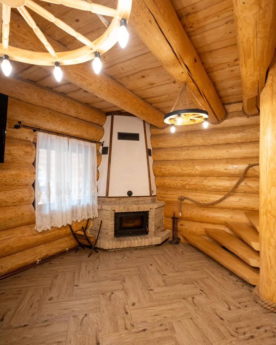 https://www.travlocals.com/uploads/0010/10146/2025/04/24/478843907-17945726906949028-7538891786213820169-n.webp
