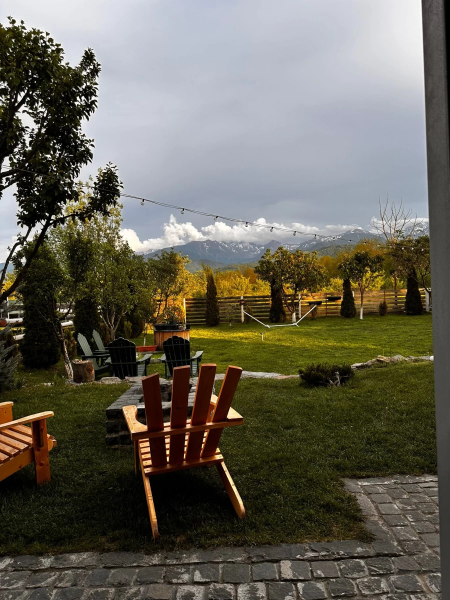 https://www.travlocals.com/uploads/0010/10148/2025/05/07/whatsapp-image-2025-05-07-at-095518-0f5e7ad0.webp