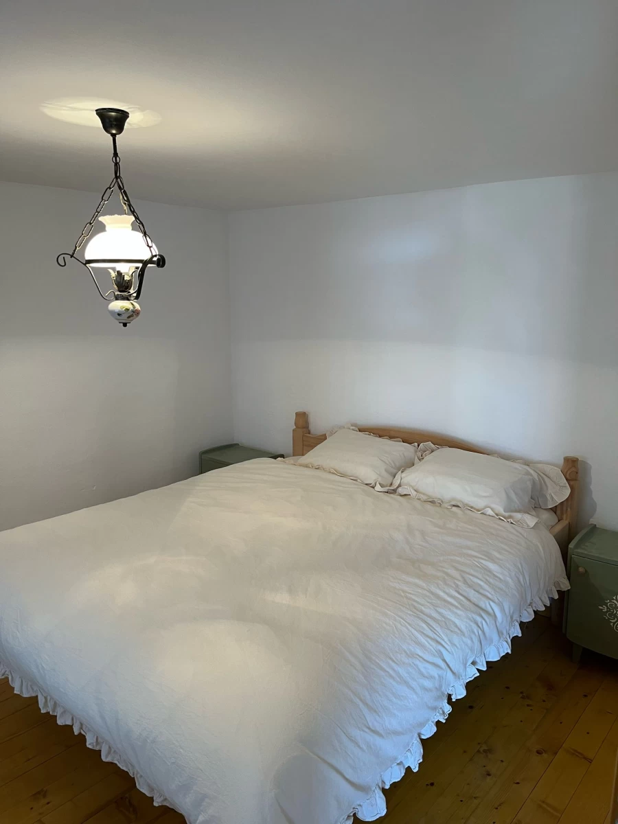 https://www.travlocals.com/uploads/0010/10149/2025/04/24/0cef8bf0-ae7e-4f6c-b00c-73148fa91c03.webp