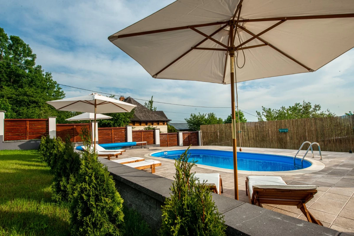 https://www.travlocals.com/uploads/0010/10161/2025/04/30/whatsapp-image-2025-04-29-at-135836-8.webp