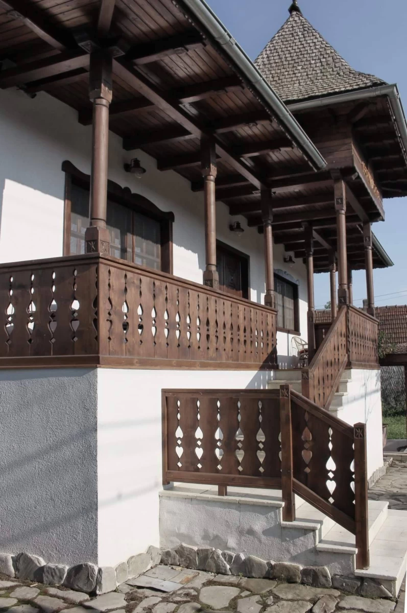 https://www.travlocals.com/uploads/0010/10174/2025/05/06/74902117-330372927823735-1666514879273500672-n.webp