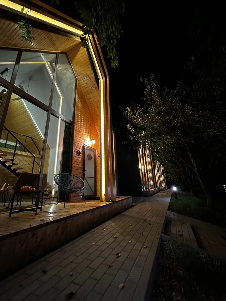 https://www.travlocals.com/uploads/0010/10180/2025/05/14/481279109-558558027226636-6682603281035225080-n.webp
