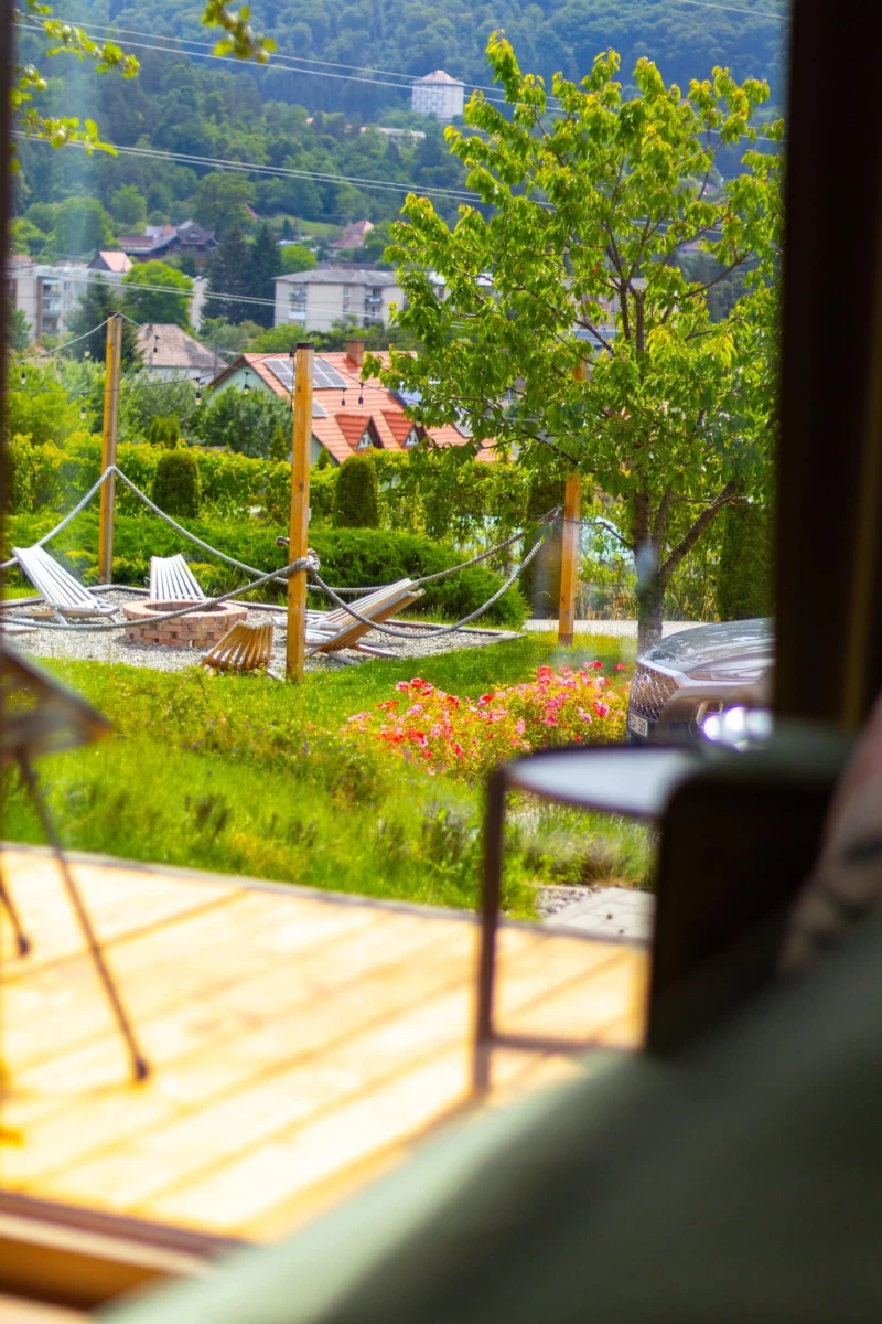 https://www.travlocals.com/uploads/0010/10180/2025/05/14/485167792-576975138718258-2874508855056892605-n.webp