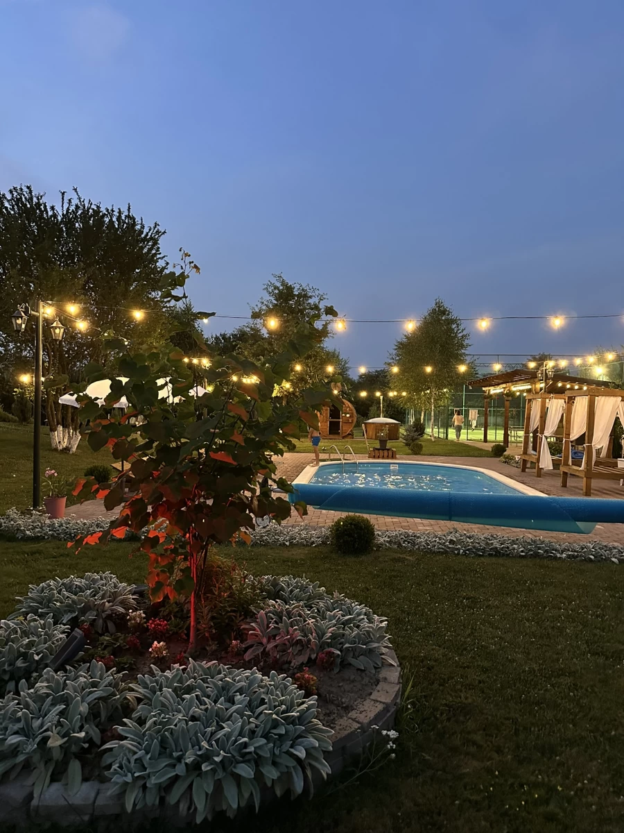 https://www.travlocals.com/uploads/0010/10189/2025/07/25/img-2708.webp