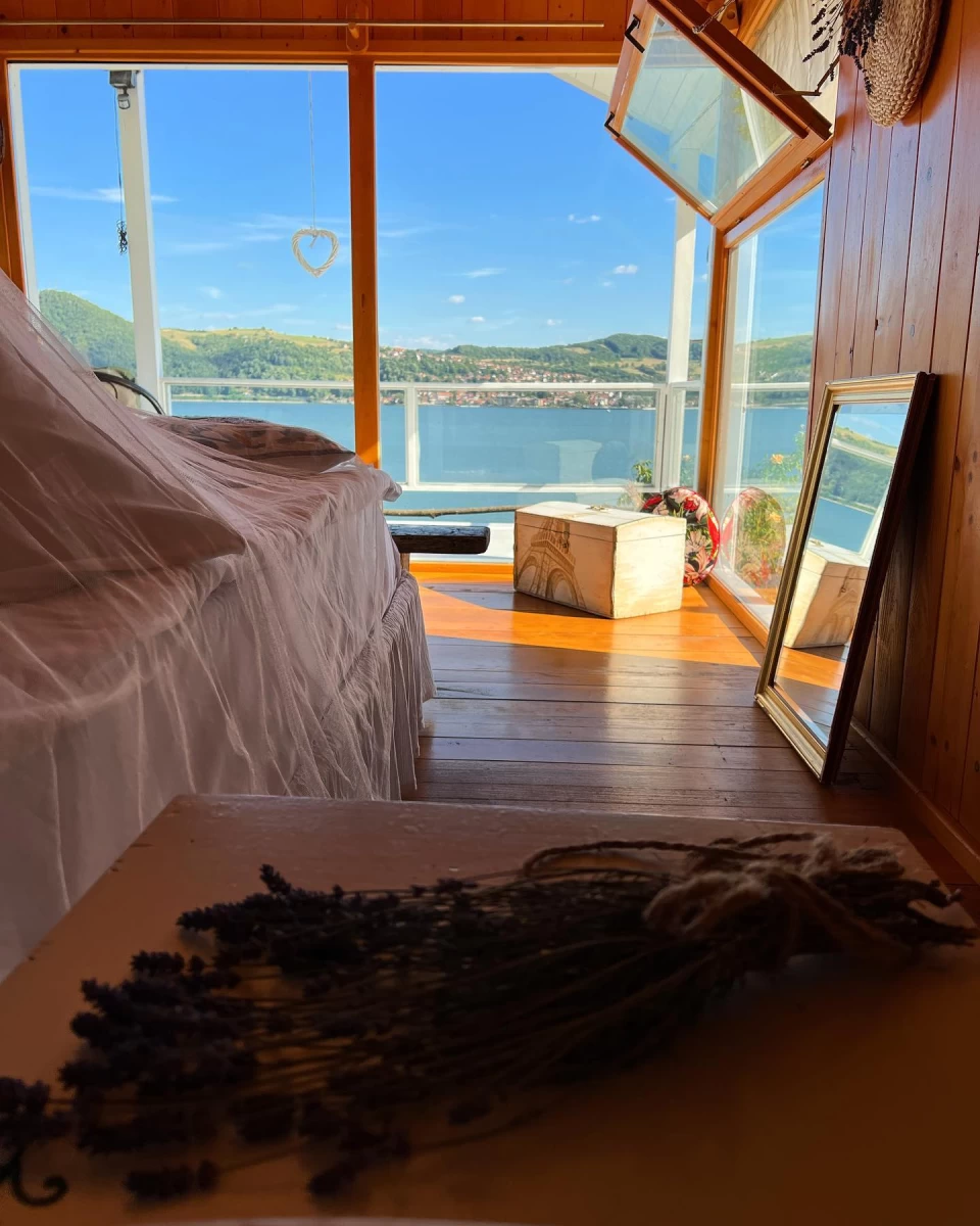 https://www.travlocals.com/uploads/0010/10202/2025/05/20/472308251-1990522898025311-6465067560041469538-n.webp