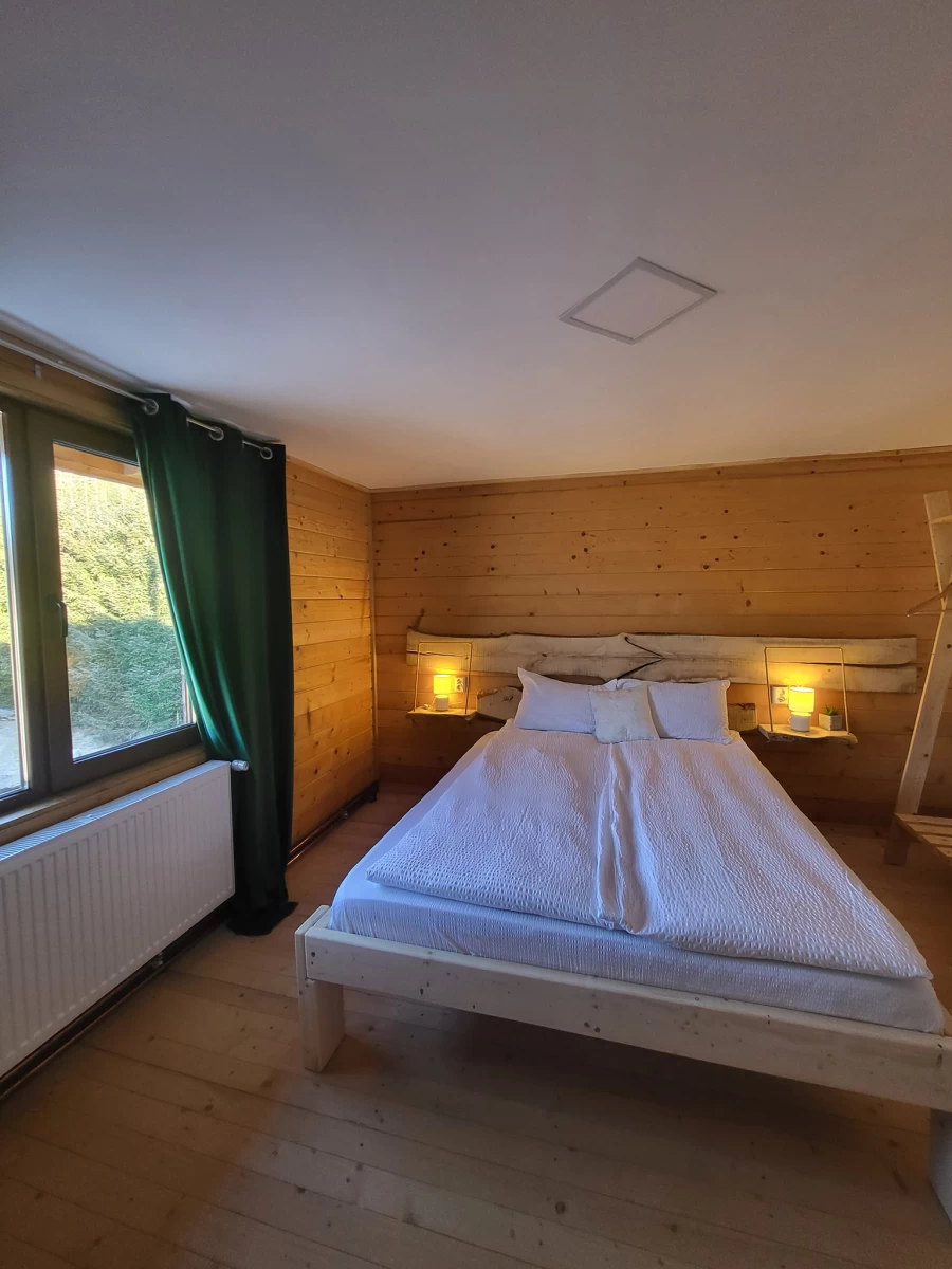 https://www.travlocals.com/uploads/0010/10214/2025/05/29/499990743-122128924280707752-8987513247317327589-n.webp