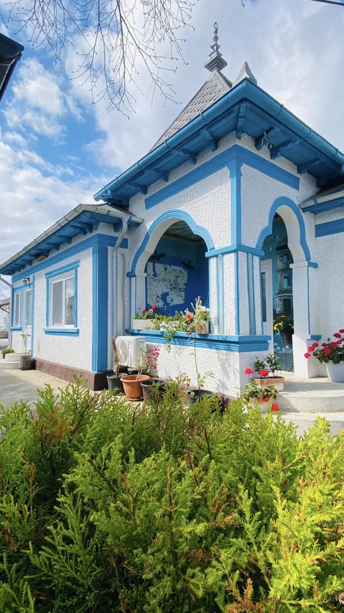 https://www.travlocals.com/uploads/0010/10216/2025/05/29/484827945-1127222155870228-1143672279393173923-n.webp