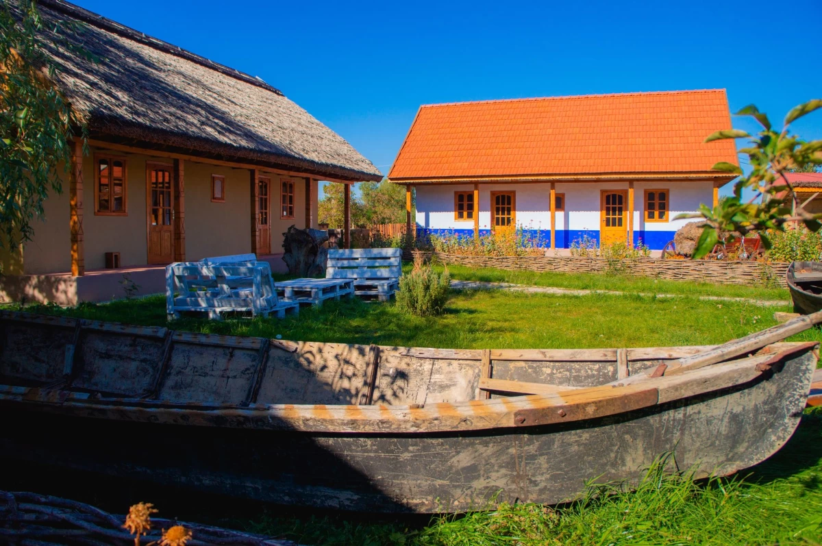 https://www.travlocals.com/uploads/0010/10239/2025/06/09/315437324-502269848538331-8181155660939840644-n.webp