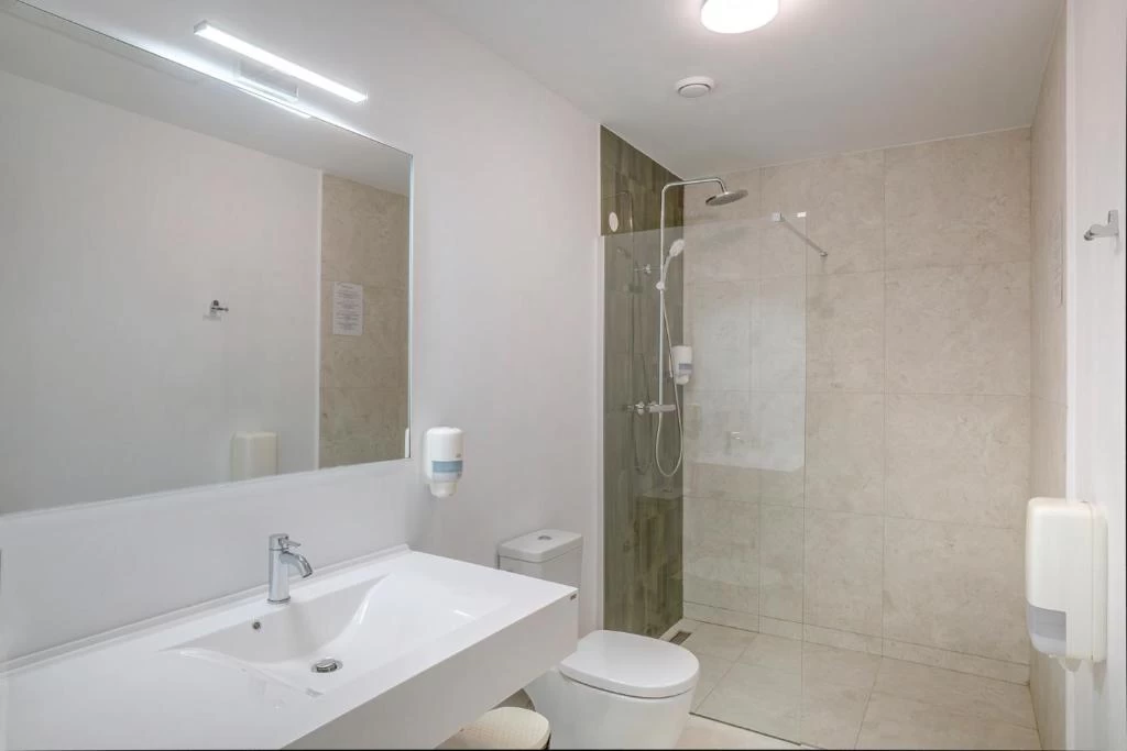https://www.travlocals.com/uploads/0010/10254/2025/06/17/683406220.webp