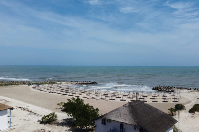 https://www.travlocals.com/uploads/0010/10254/2025/06/17/dji-0096-scaled-916x516x72x0x774x516x1749042469.webp