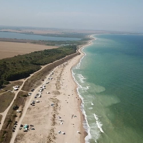 https://www.travlocals.com/uploads/0010/10256/2025/06/19/caption.webp