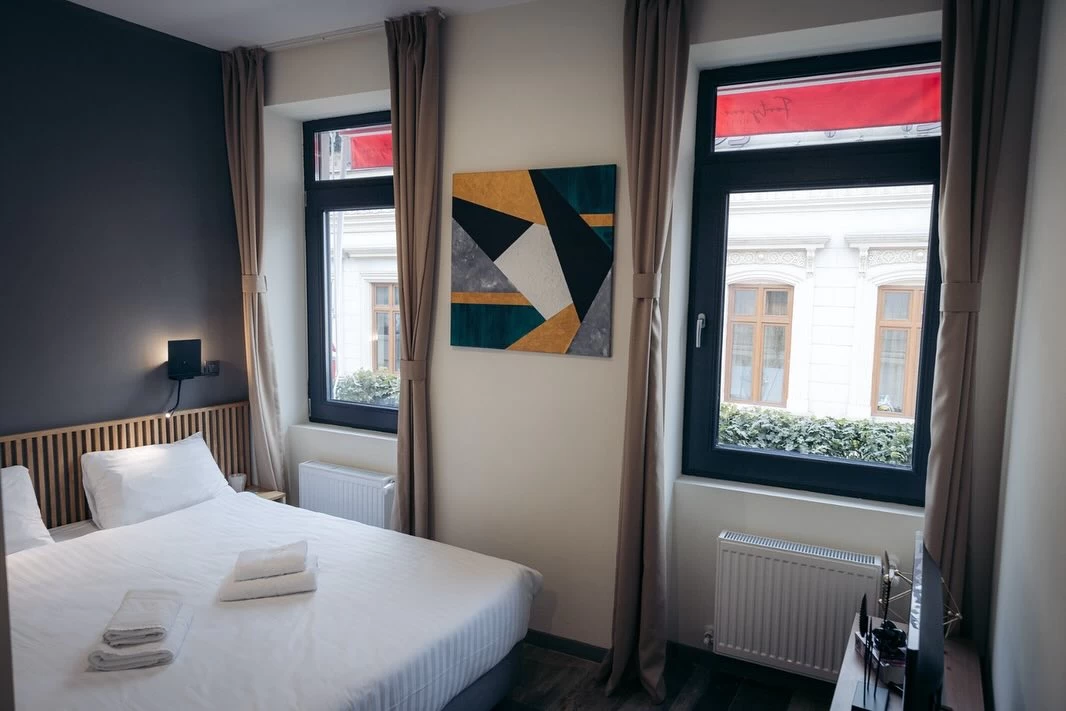 https://www.travlocals.com/uploads/0010/10259/2025/06/19/468099287-17982462668780975-8273037104727223909-n.webp