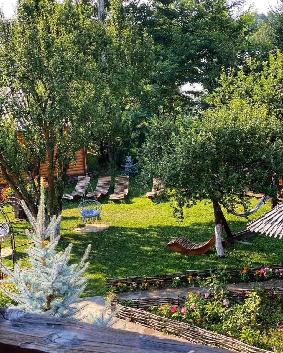 https://www.travlocals.com/uploads/0010/10266/2025/06/23/481173865-949777997327664-4352443950703978158-n.webp