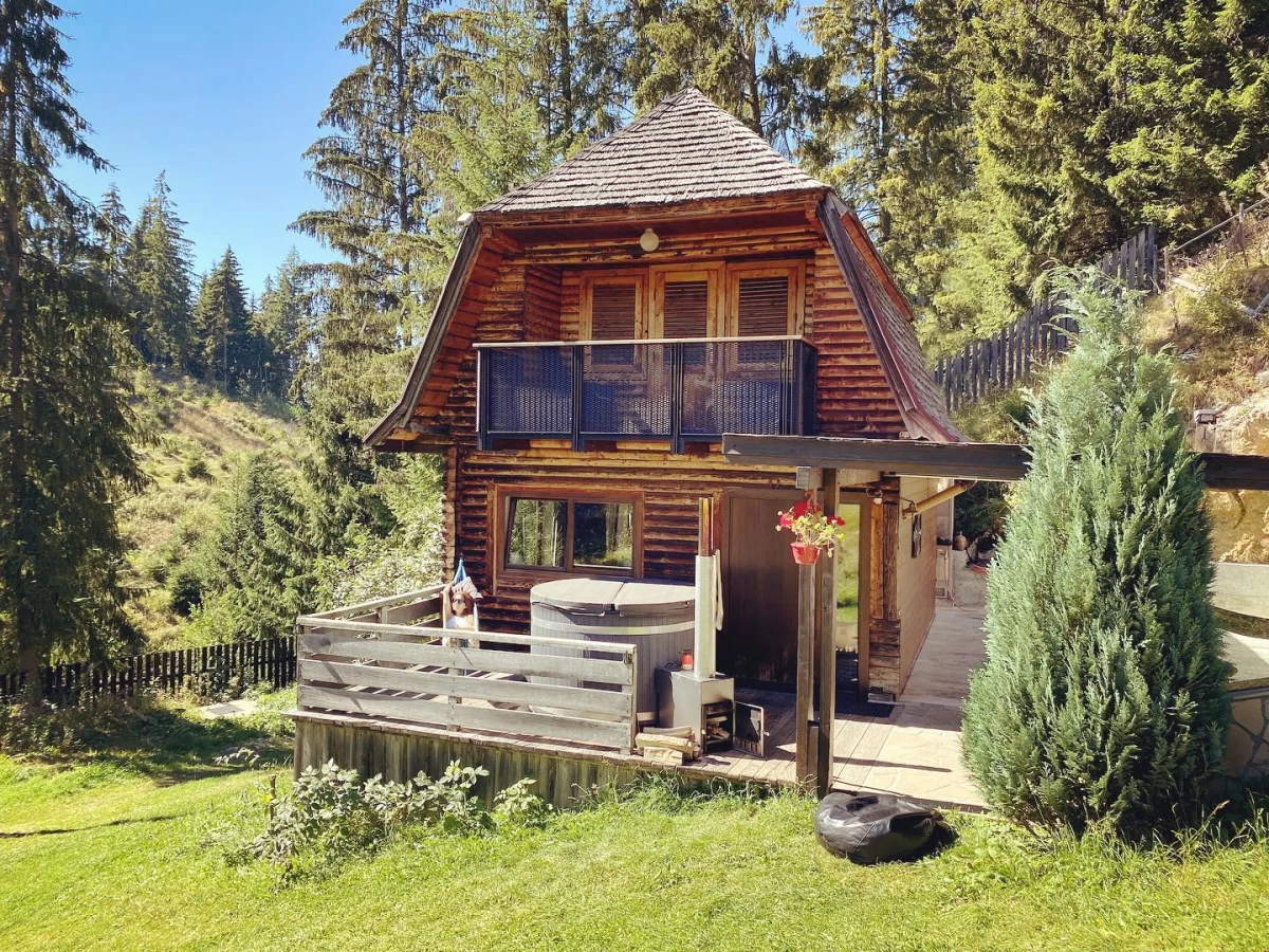 https://www.travlocals.com/uploads/0010/10291/2025/07/03/118846920-634681030795968-561994477607676800-n.webp