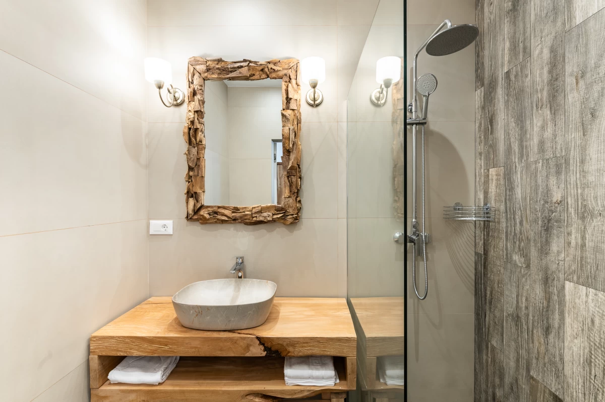 https://www.travlocals.com/uploads/0010/10306/2025/07/25/casa-weiss-0049.webp