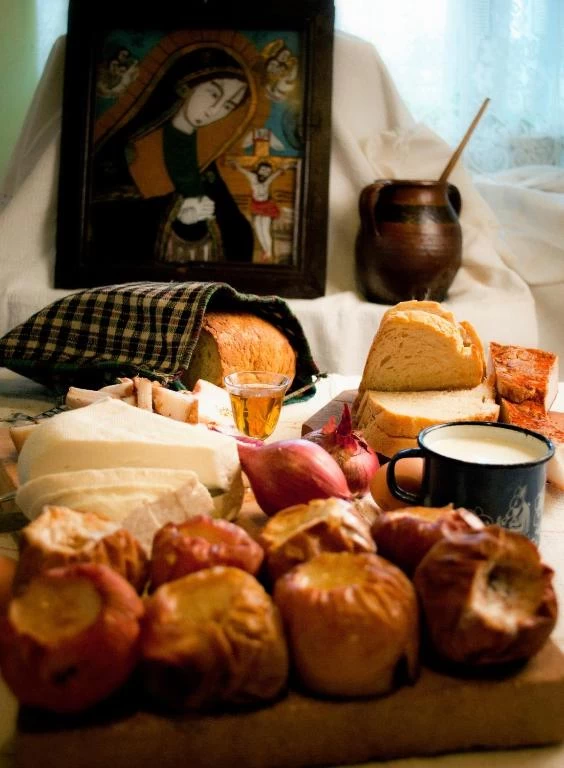 https://www.travlocals.com/uploads/0010/10374/2025/07/30/173143192.webp