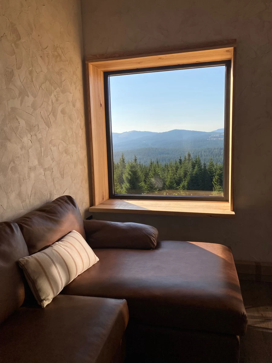 https://www.travlocals.com/uploads/0010/10402/2025/08/20/img-20250811-wa0023.webp