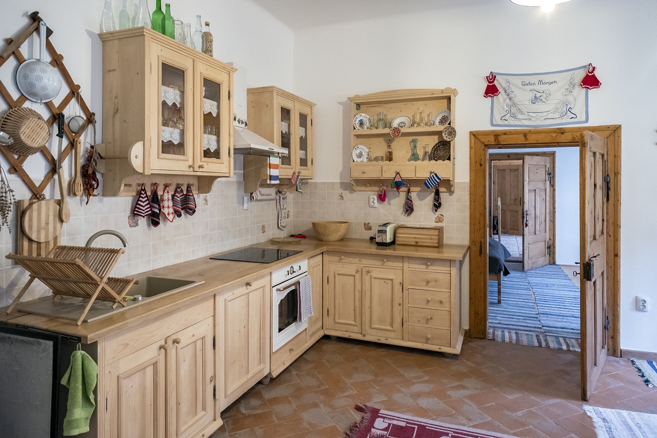 https://www.travlocals.com/uploads/2019/09/2020-08-05-1801.jpg