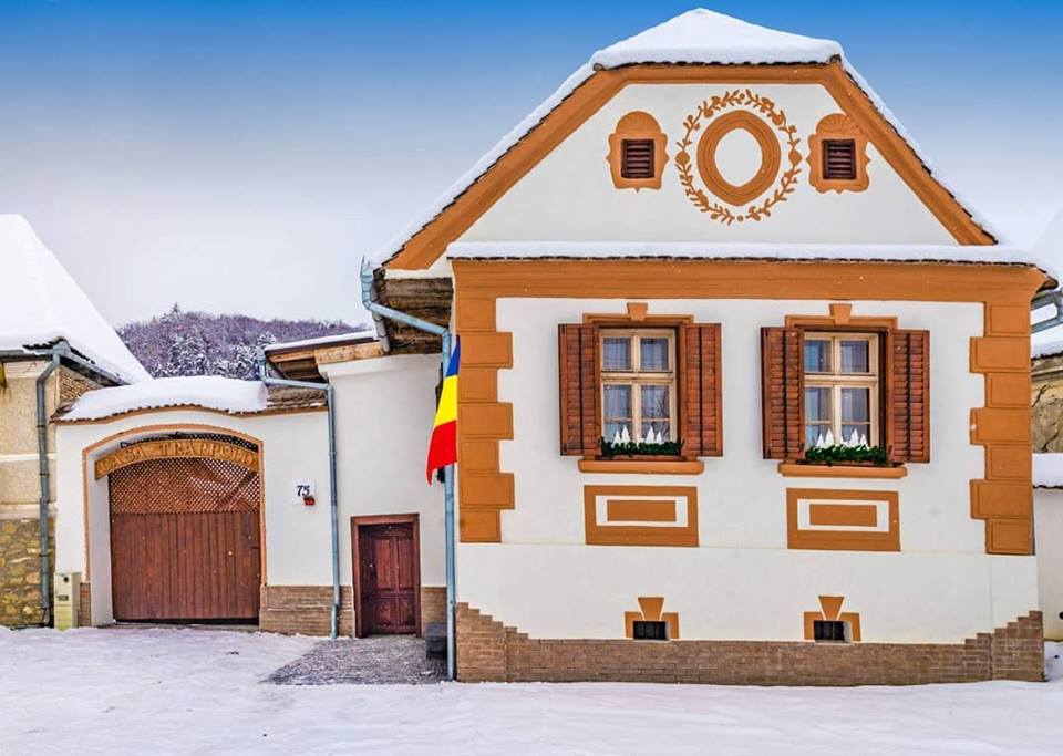 https://www.travlocals.com/uploads/2019/10/trappold-guesthouse.jpg