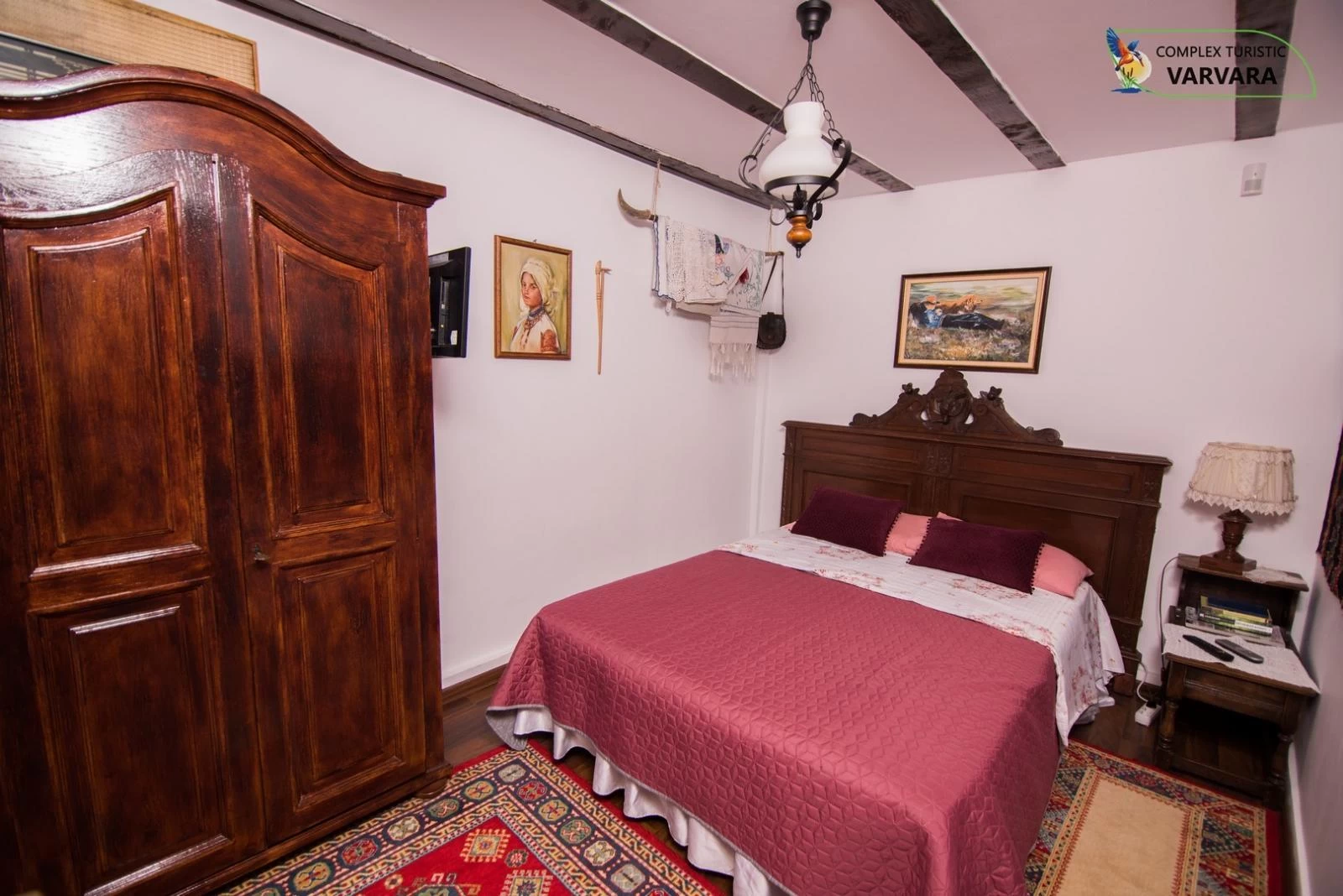 https://www.travlocals.com/uploads/2020/01/casa-de-vara-3.webp