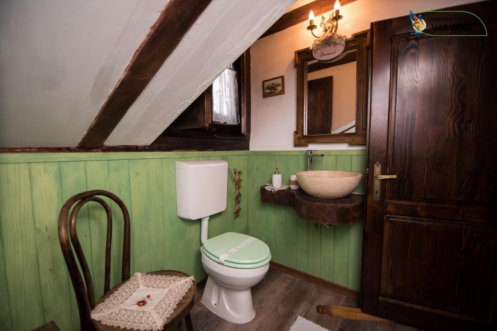 https://www.travlocals.com/uploads/2020/01/casa-veche-8.jpg