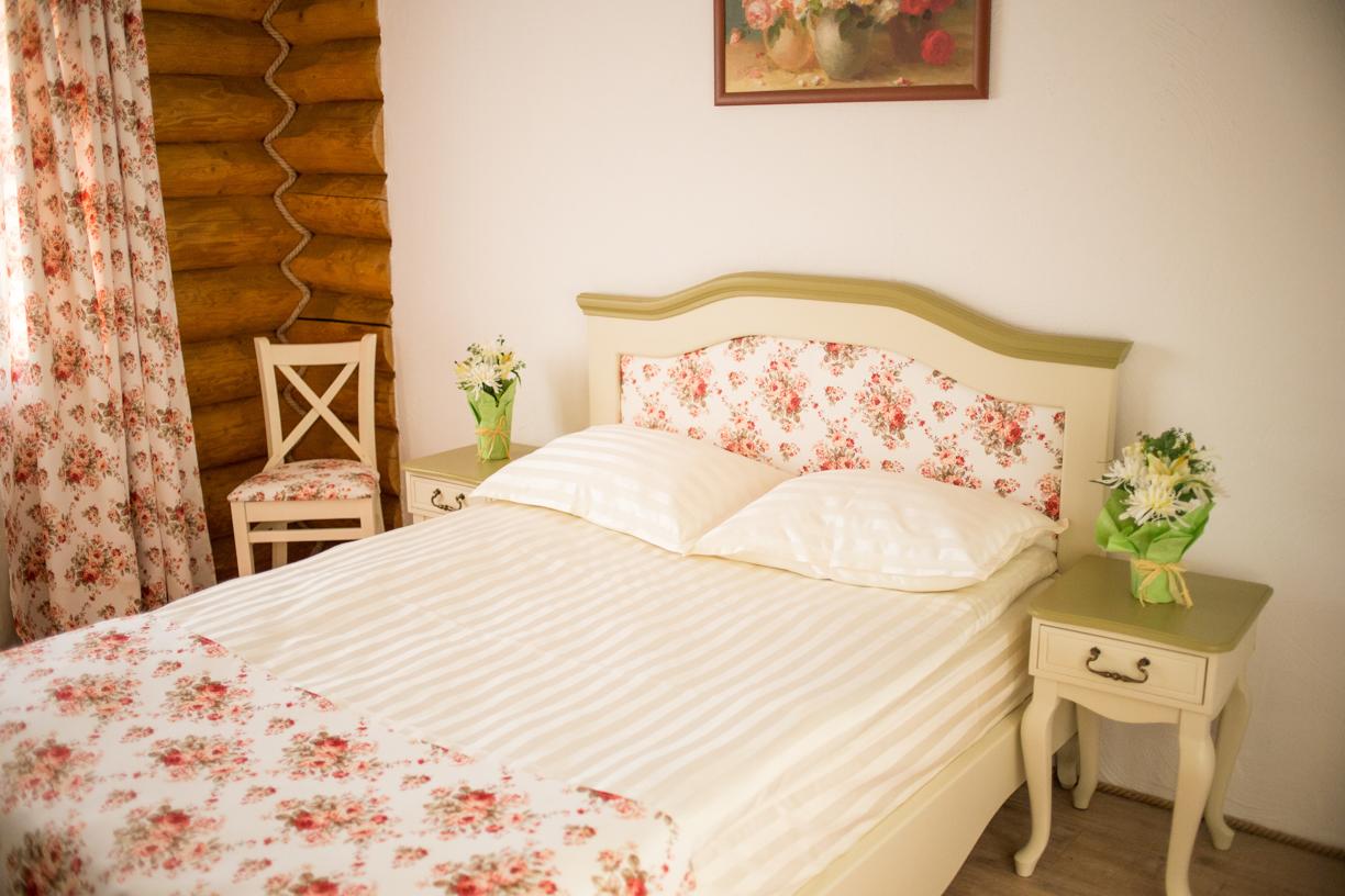 https://www.travlocals.com/uploads/2020/01/conacul-maria-theresa-12.jpg